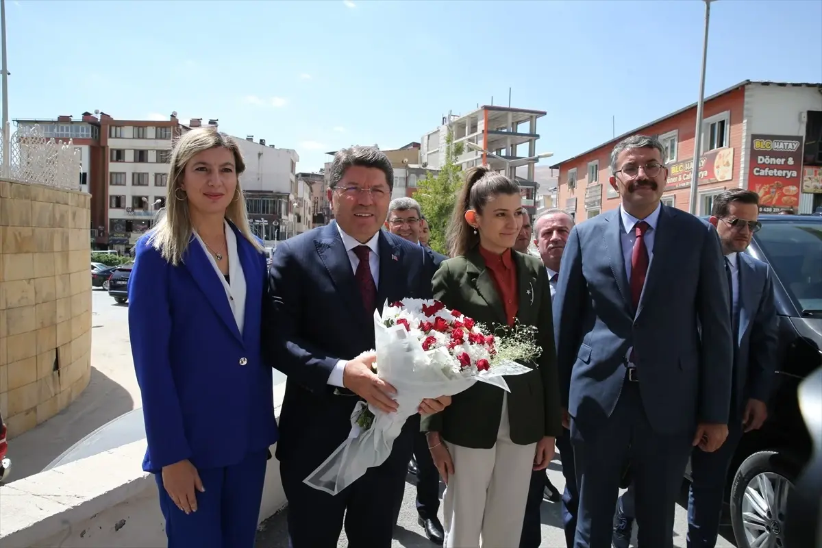 Adalet Bakani Tunc Hakkari Adalet Sarayi Temel Atma Toreninde konustu