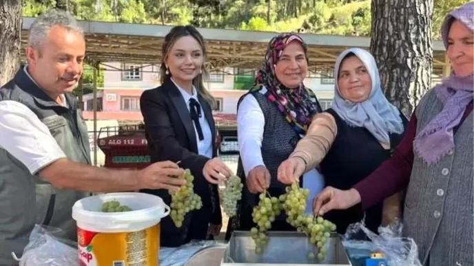 Adanada Iklime Direncli Ormancilik Projesi kapsaminda hibe makineler verildi