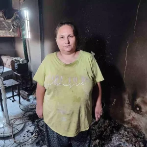 Adanada Yangin Magduru Anne Kiz Oto Yikamacida Yasamak Zorunda Kaldi