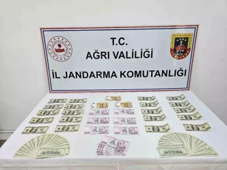 Agrida Jandarma Operasyonunda Sahte Para Ele Gecirildi