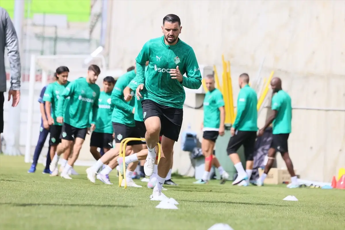 Alagoz Holding Igdir FK Umraniyespor Macina Hazir
