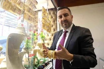 Altin Fiyatlarinin Yukselisi Devam Ediyor Yil Sonu Tahminleri