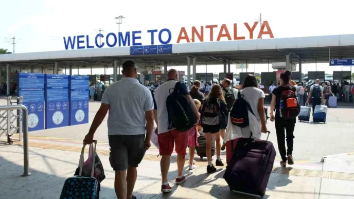 Antalya 2025in Ilk 8 Ayinda 11 Milyon Turist Agirladi
