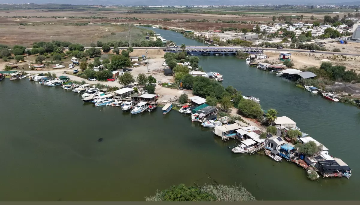Antalya Acisu Nehrinde Kacak Yapilasma Artiyor