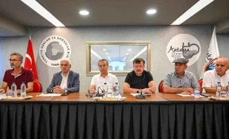 Antalyada Zeytin ve Zeytinyagi Sektor Analiz Toplantisi Duzenlendi