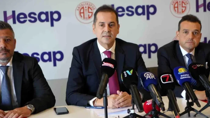 Antalyaspor Baskani Riza Percin Transfer Engellerini Kaldirdik Kadromuzu Guclendirdik