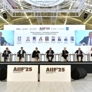 Azerbaycan Yatirim Forumunda 144 Milyar Dolar Yabanci Yatirim Cektigini Acikladi