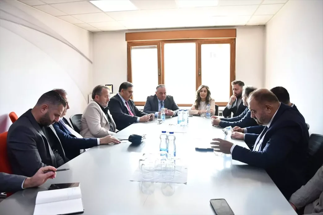 BASAM Heyeti Kosovada Yatirim Firsatlarini Inceledi