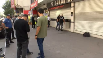 Bagcilarda Kuyumcu Soyma Girisimi Haberler