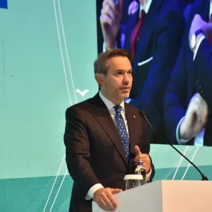 Bakan Bayraktar Aldigimiz cesur kararlarla adeta sessiz bir devrim gerceklestirdik