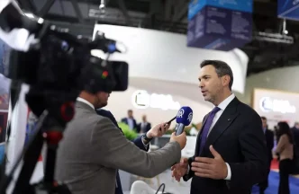 Bakan Bayraktar Gastech 2025te dogal gazda arz guvenligi icin onemli