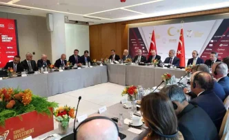 Bakan Bayraktar Turkiye Yatirim Konferansinda