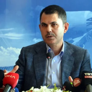 Bakan Kurum Deprem bolgesinde hak sahibi olmayanlar icin yeni sosyal