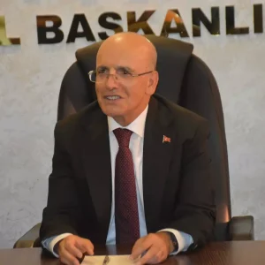 Bakan Simsek Izmir Is Dunyasi Toplantisinda Istisarelerin Faydasini Vurguladi