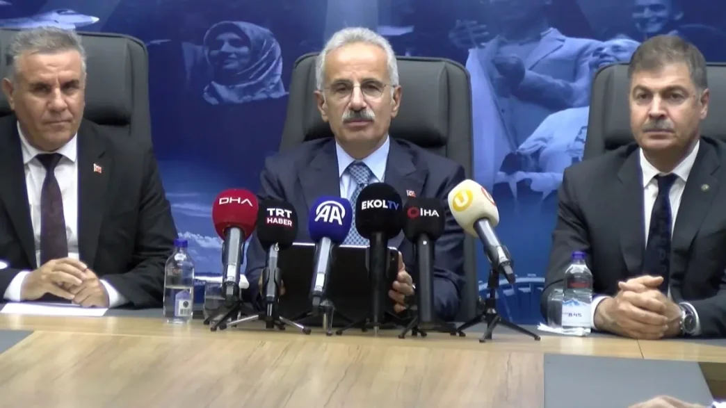 Bakan Uraloglu Hazardagli Yeni Nesil Kavsagi modern ulasim anlayisimizin gostergesidir