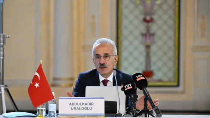 Bakan Uraloglu TDT ulkeleri olarak kuresel bir guc olma potansiyeline
