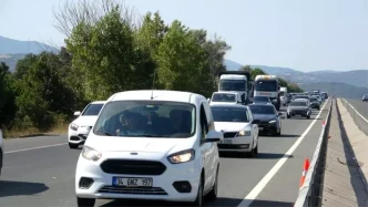 Balikesirde Agustos Ayinda 675 Bin 596 Arac Trafige Kaydedildi