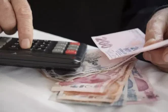 Bankalar kiyasiya yarista Emekli promosyonlari 35 bin TLye cikabilir