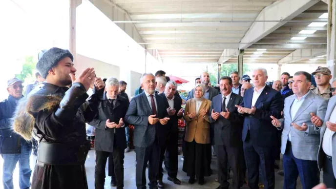 Bayburtta Ahilik Haftasinda Kapali Halk Pazari Acildi