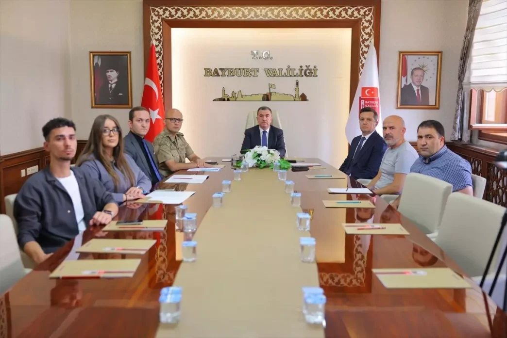 Bayburtta Guvenlik ve Asayis Bilgilendirme Toplantisi Gerceklestirildi