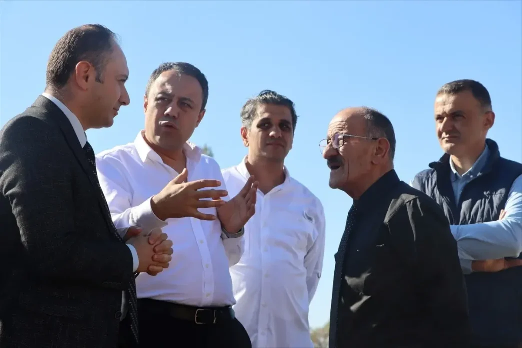 Beysehir Antalya Kara Yolunda Bolunmus Yol Calismalari Incelendi
