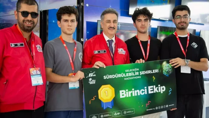 Bogazici Universitesi Ogrencisi TEKNOFESTte Iki Odul Kazandi
