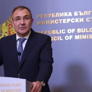 Bulgaristan Yurt Disindaki Vatandaslarini Ulkeye Dondurmek icin Kampanya Baslatti