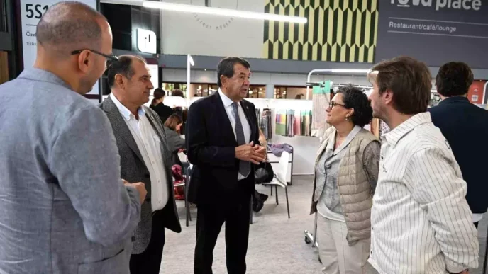 Bursa Firmalari Pariste Tekstil ve Moda Fuarlarda Yer Aldi