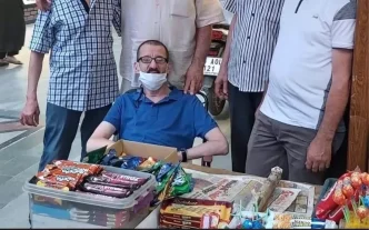 Bursada Engelli Seyyar Saticinin Parasi Calindi