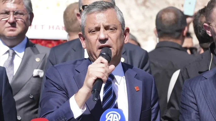 CHP Genel Baskani Ozgur Ozel Partinin Birligi ve Dayanismasi Uzerine