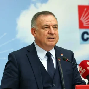 CHPli Zeybek Istanbul Il Kongresinde Hukuksuzluk 5 Milyar Dolara Mal