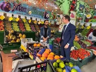 Caldiran Kaymakami Suleyman Bakan Esnafi Ziyaret Etti