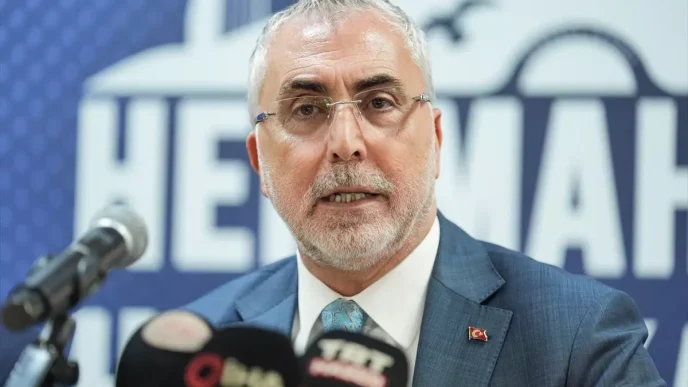 Calisma ve Sosyal Guvenlik Bakani Isikhan AK Parti Silivri Ilce