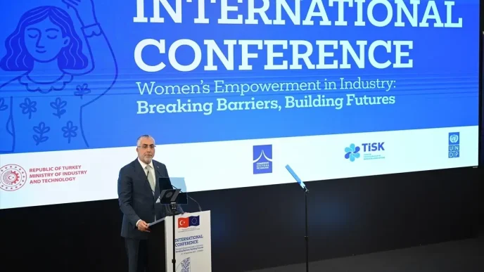 Calisma ve Sosyal Guvenlik Bakani Isikhan Sanayide Kadinlarin Guclenmesi konferansinda