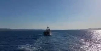 Canakkale Bogazinda Kuru Yuk Gemisi Makine Arizasi Gecirdi