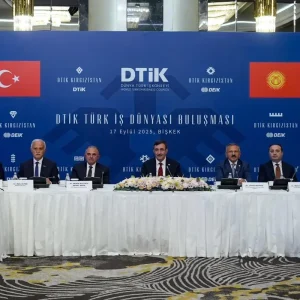 Cevdet Yilmaz Kirgizistanda Turk Is Dunyasi Bulusmasina Katildi