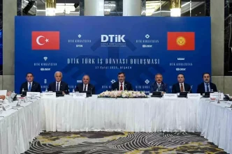 Cevdet Yilmaz Kirgizistandaki Turk Is Dunyasi Bulusmasinda Ekonomik Iliskileri Vurguladi
