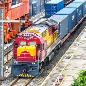 Chongqingden Orta Asyaya 35 Yuk Treni Seferi