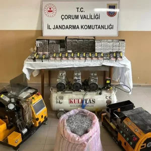 Corumun Alaca Ilcesinde Kacak Sigara Uretimi Operasyonu