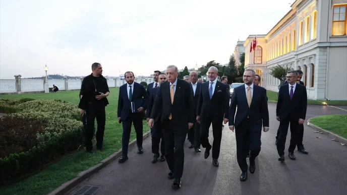 Cumhurbaskani Erdogana Toggun yeni modeli T10F hediye edildi