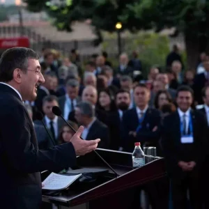 Cumhurbaskani Yardimcisi Yilmaz Biz Avrupa Birligiyle pozitif bir gundem olusturmak