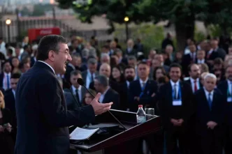 Cumhurbaskani Yardimcisi Yilmaz Biz Avrupa Birligiyle pozitif bir gundem olusturmak