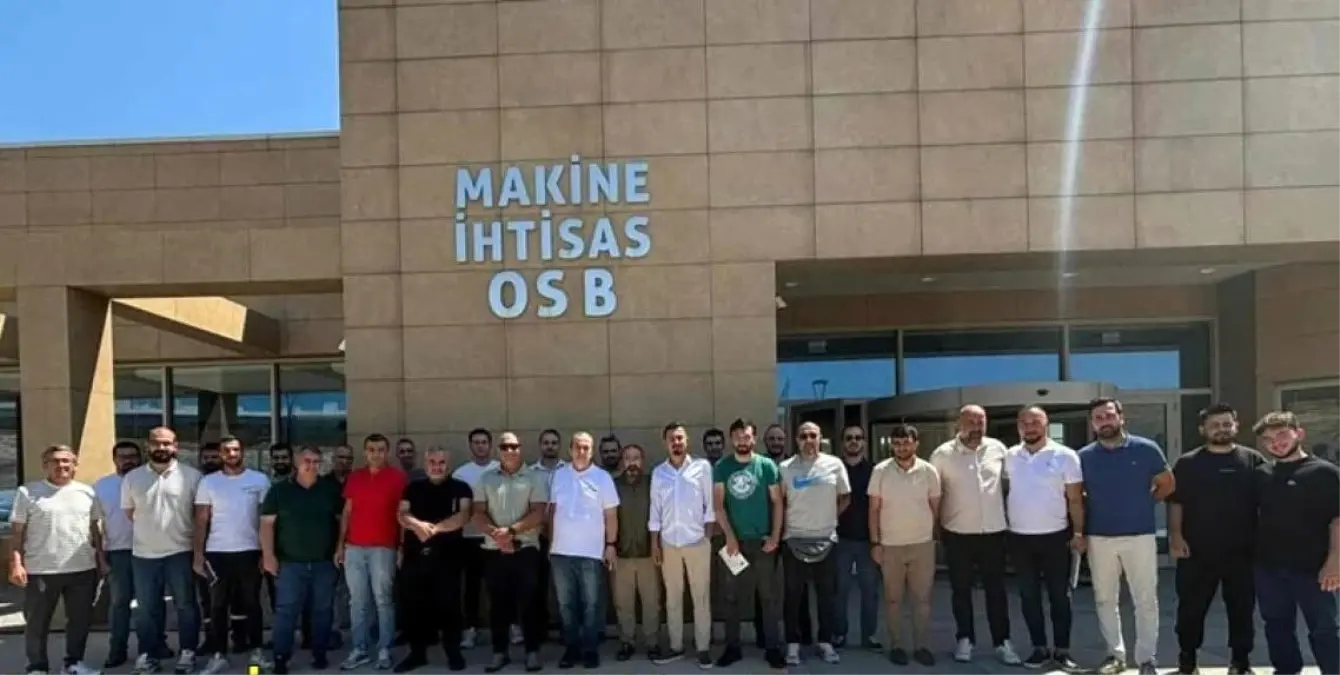 Dilovasi Makina Ihtisas OSB Futbol Turnuvasinda Parsan Sampiyon