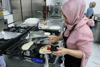 Diyarbakirda Kadin Kooperatifi Yoresel Lezzetler Uretiyor