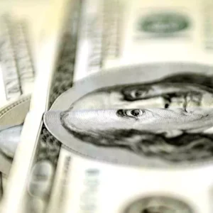 Doviz Kurlari Dolar 413230 Lira Euro 488330 Lira ile Gune