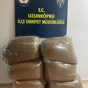 Edirnede 120 Kilogram Kacak Tutun Ele Gecirildi