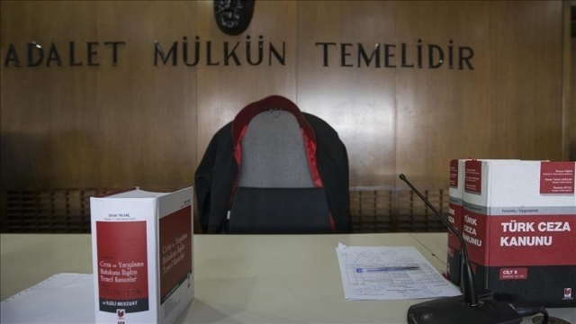 Ekrem İmamoğlu siyasi yasak aldı mı, seçimlerde aday olabilecek mi?