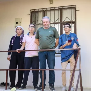 Engelli Cocuklari Icin Mustakil Ev Yaptirmak Isteyen Aile Dolandirildi