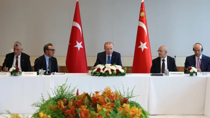 Erdogan New Yorkta Is Konseyi ile Gorustu