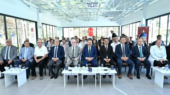 Eskisehirde Mesleki Egitim icin ELMAS Projesi Calistayi Duzenlendi